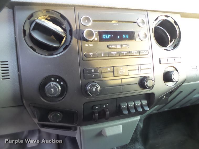 image for item L1739 2012 Ford F250 Super Duty CrewCab pickup truck