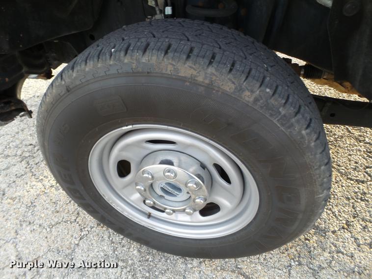 image for item L1741 2012 Ford F250 Super Duty CrewCab pickup truck