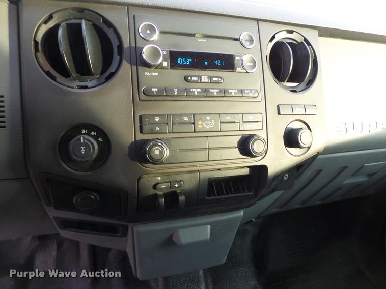 image for item L1741 2012 Ford F250 Super Duty CrewCab pickup truck