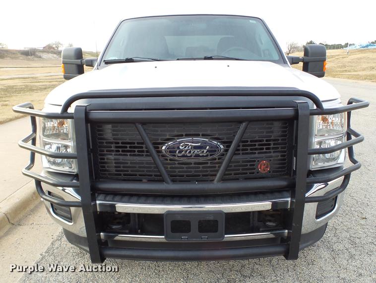 image for item L1742 2012 Ford F250 Super Duty CrewCab pickup truck