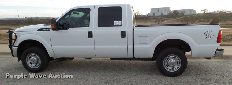 image for item L1742 2012 Ford F250 Super Duty CrewCab pickup truck