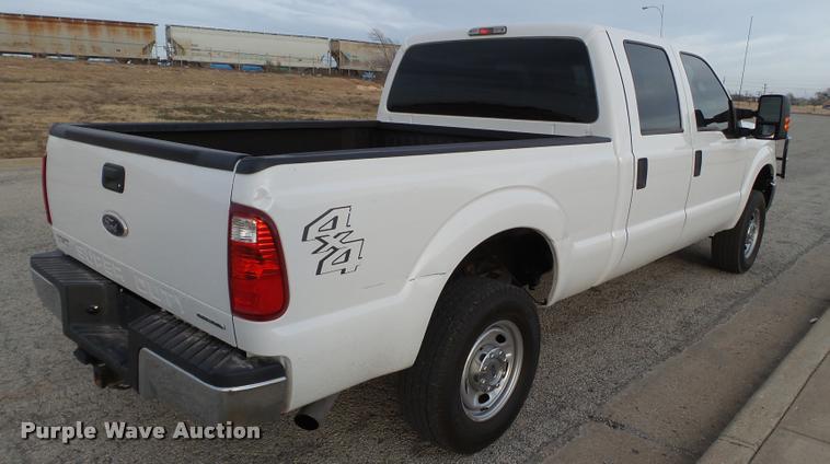 image for item L1742 2012 Ford F250 Super Duty CrewCab pickup truck