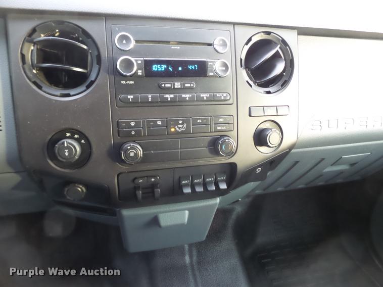 image for item L1742 2012 Ford F250 Super Duty CrewCab pickup truck