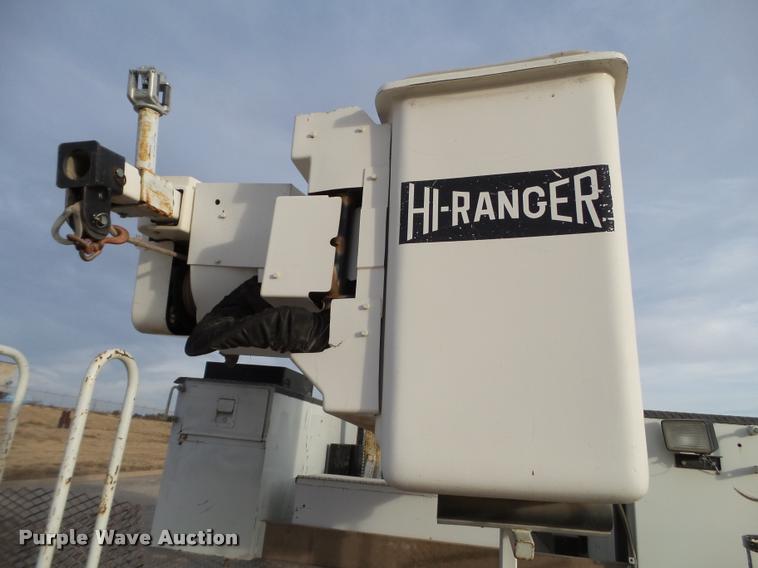 image for item L1743 2009 Freightliner Business Class M2 bucket truck