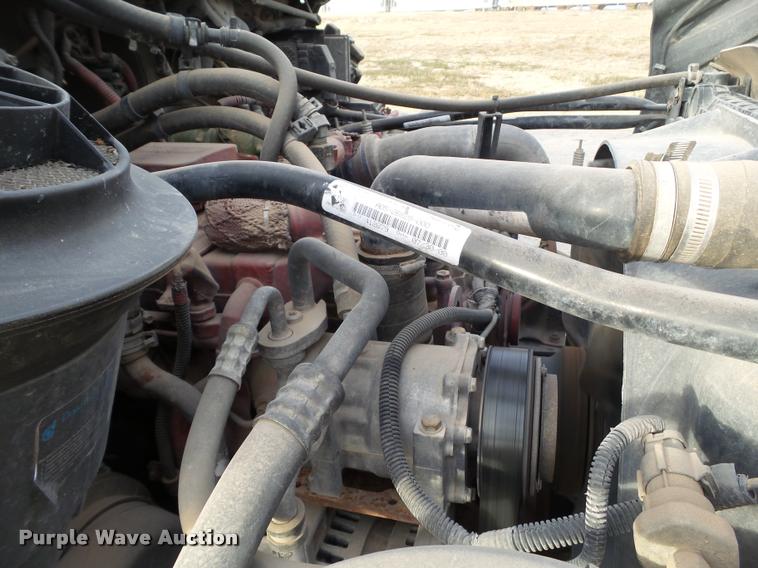 image for item L1743 2009 Freightliner Business Class M2 bucket truck