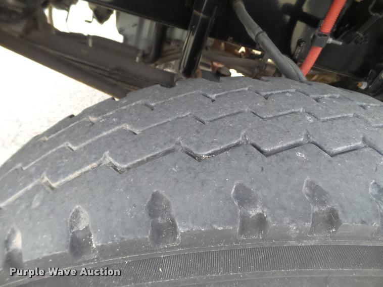 image for item L1744 2007 Freightliner Business Class M2 bucket truck