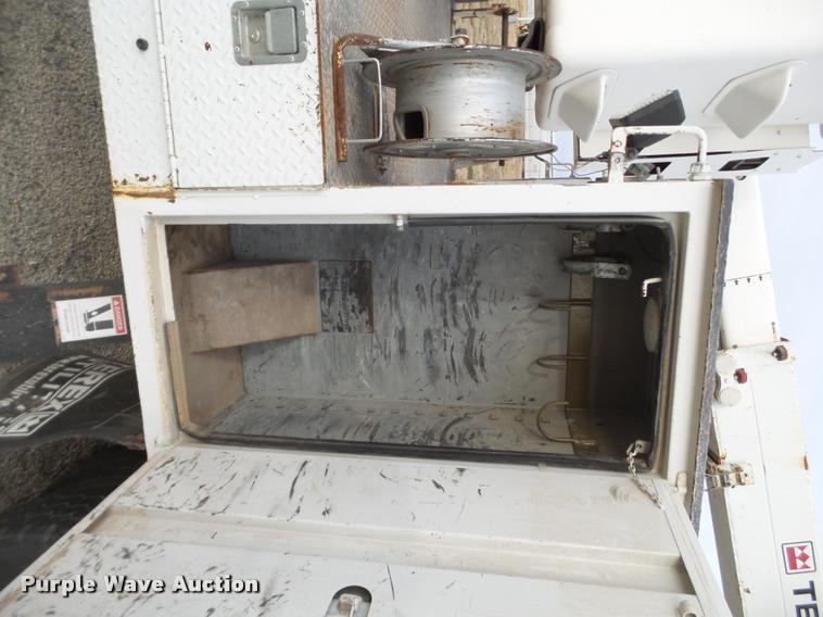 image for item L1744 2007 Freightliner Business Class M2 bucket truck