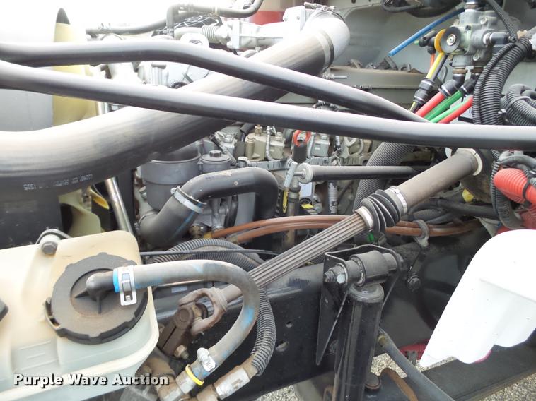 image for item L1744 2007 Freightliner Business Class M2 bucket truck