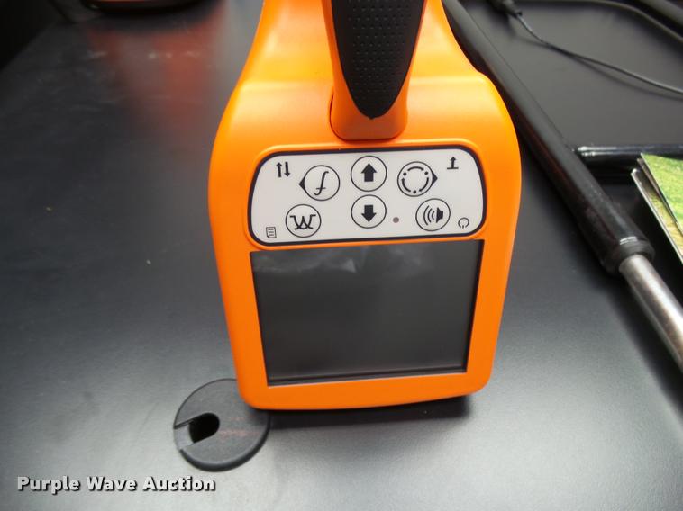 image for item L3475 2015 Ditch Witch UtiliGuard UTG-A0V T12 locating system
