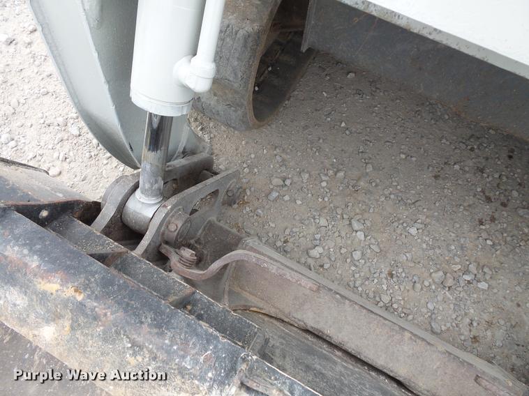 image for item L3552 2004 Takeuchi TL150 skid steer