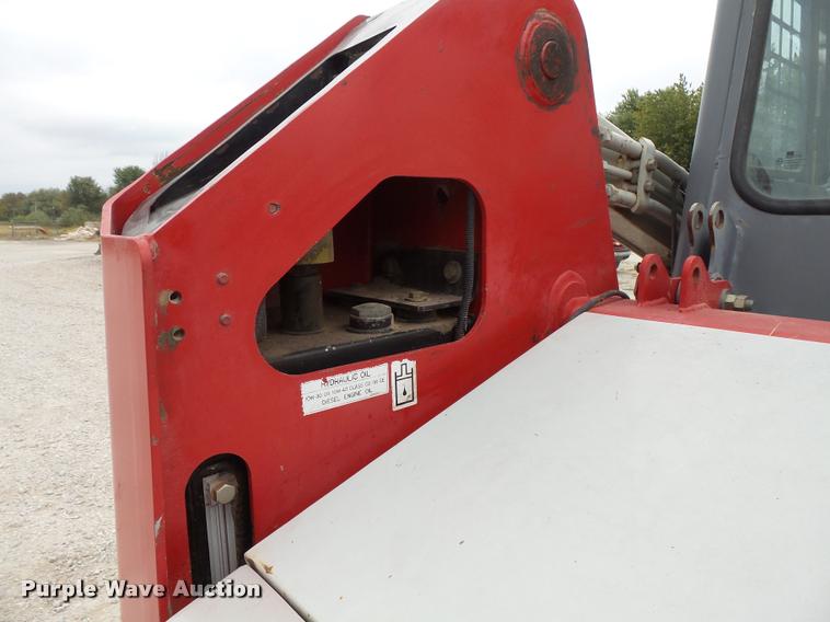 image for item L3552 2004 Takeuchi TL150 skid steer