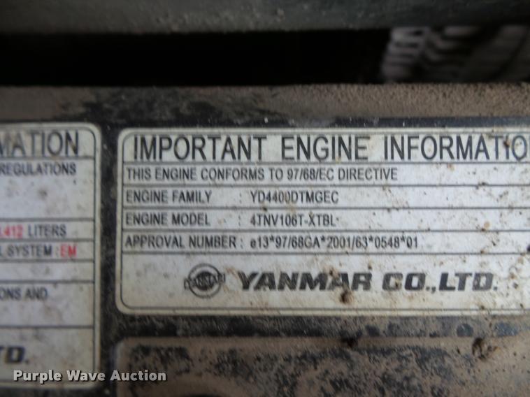 image for item L3552 2004 Takeuchi TL150 skid steer