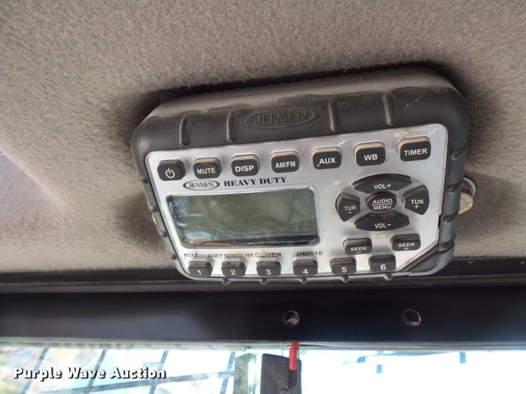 image for item L3583 2014 Case TV380 skid steer