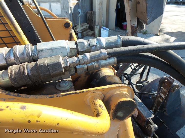 image for item L3584 2005 Cone Qtec AP600HD skid steer cold planer