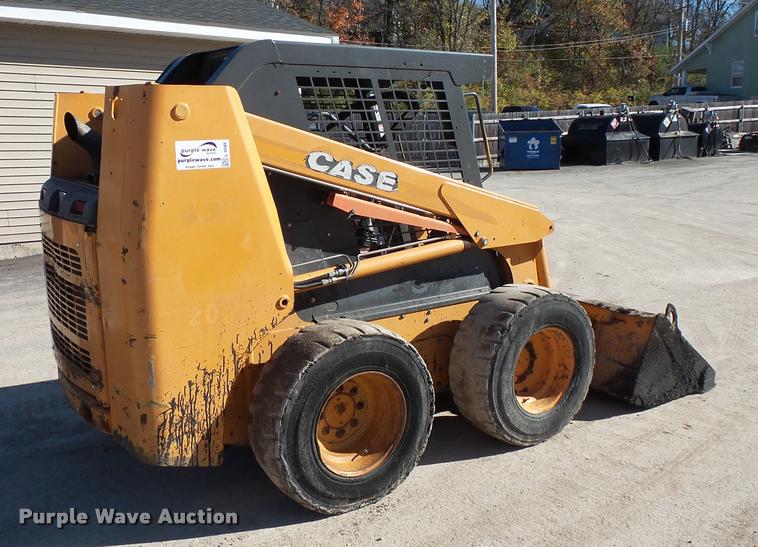 image for item L3585 2005 Case 430 skid steer