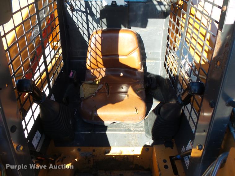 image for item L3585 2005 Case 430 skid steer