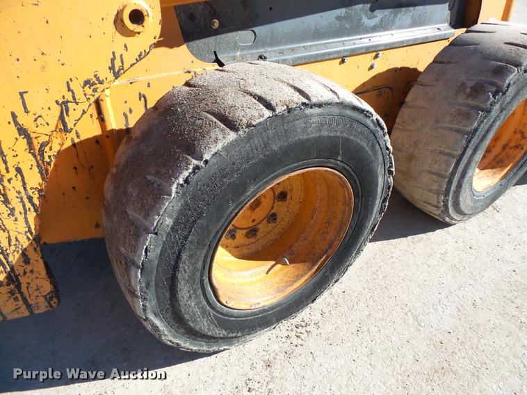 image for item L3585 2005 Case 430 skid steer