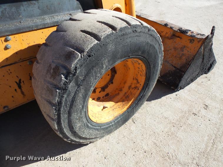 image for item L3585 2005 Case 430 skid steer