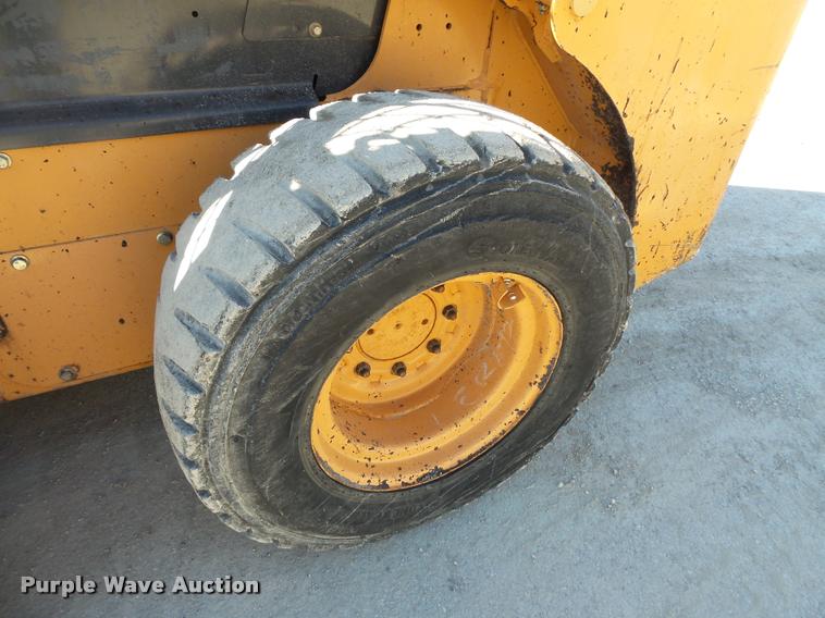 image for item L3585 2005 Case 430 skid steer