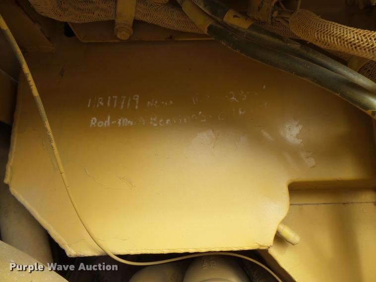 image for item L3588 1989 Caterpillar 963 track loader