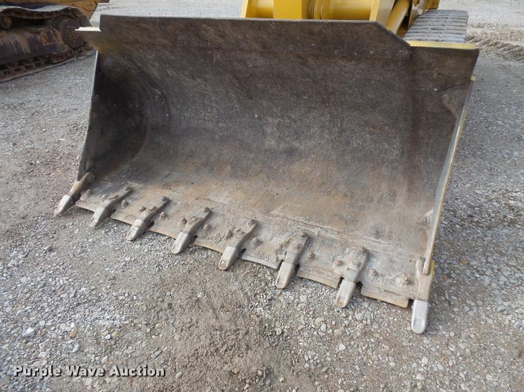 image for item L3589 1984 Caterpillar 953 track loader