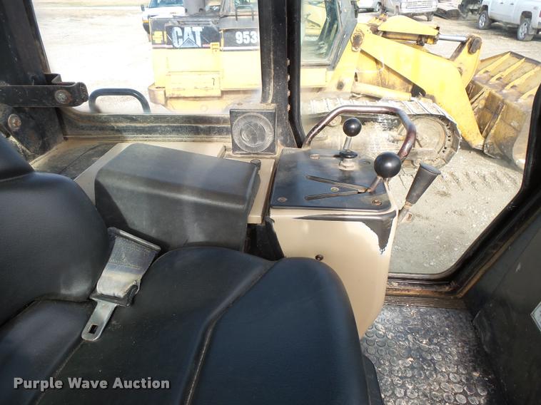 image for item L3591 1996 Caterpillar 953C track loader