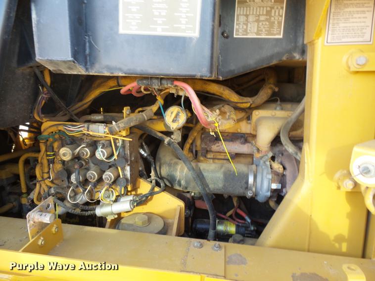 image for item L3591 1996 Caterpillar 953C track loader