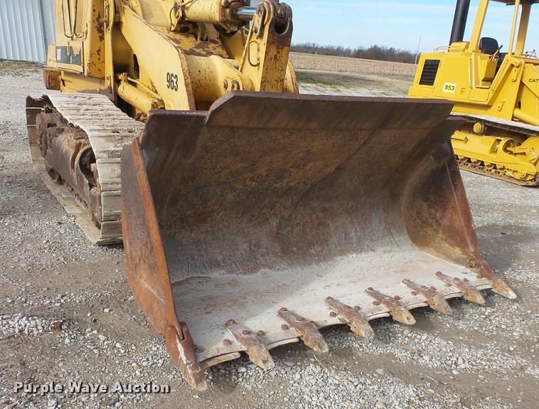 image for item L3594 1987 Caterpillar 963 track loader