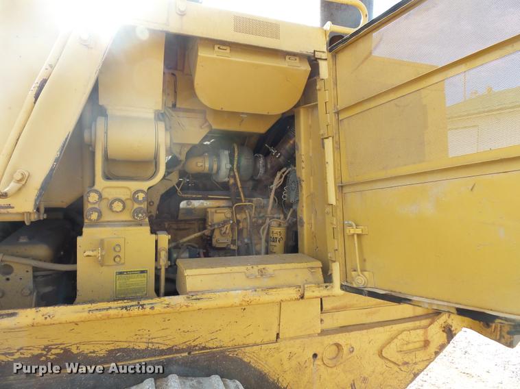 image for item L3594 1987 Caterpillar 963 track loader