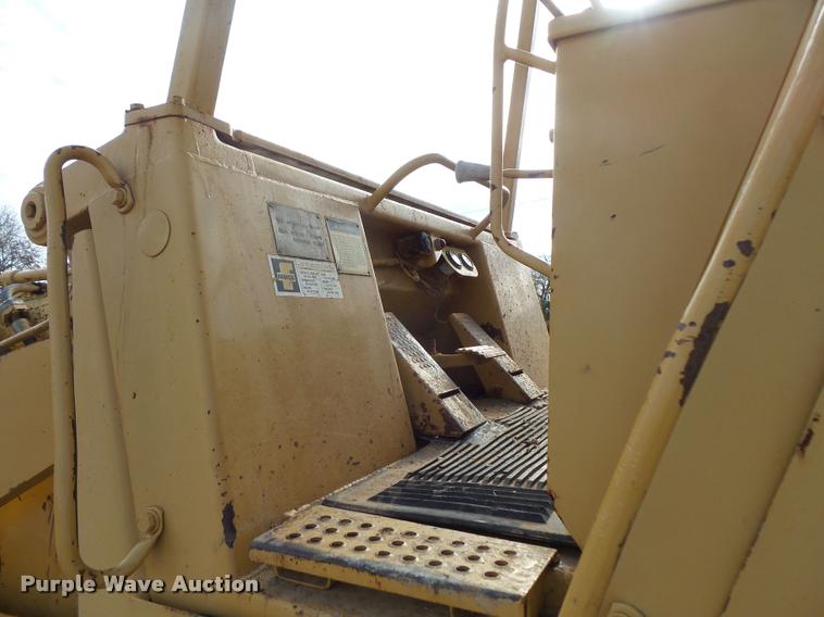 image for item L3594 1987 Caterpillar 963 track loader