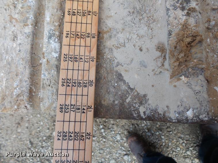 image for item L3594 1987 Caterpillar 963 track loader