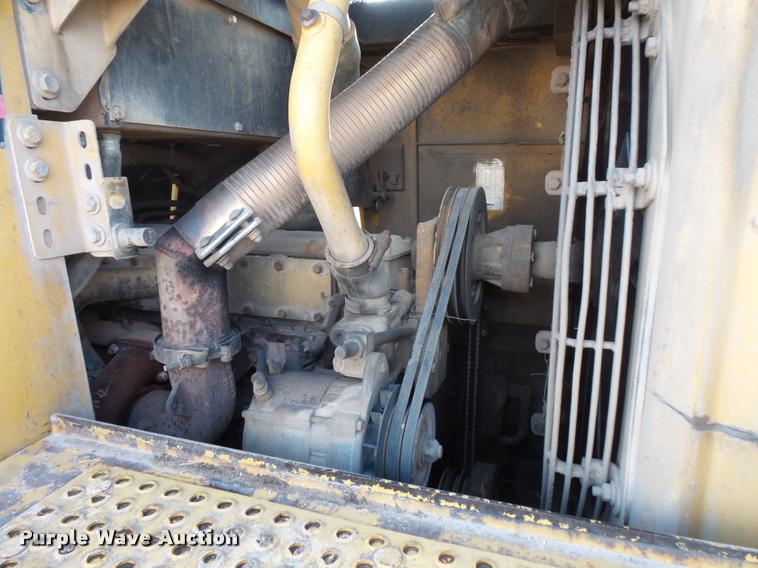 image for item L3595 1996 Caterpillar 953C track loader