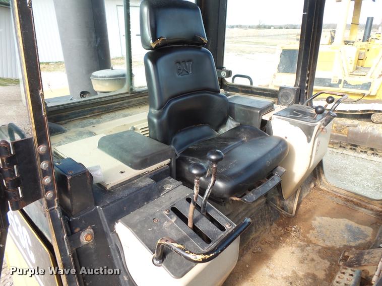 image for item L3595 1996 Caterpillar 953C track loader