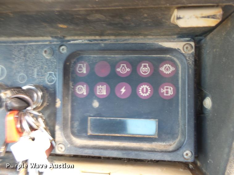 image for item L3595 1996 Caterpillar 953C track loader