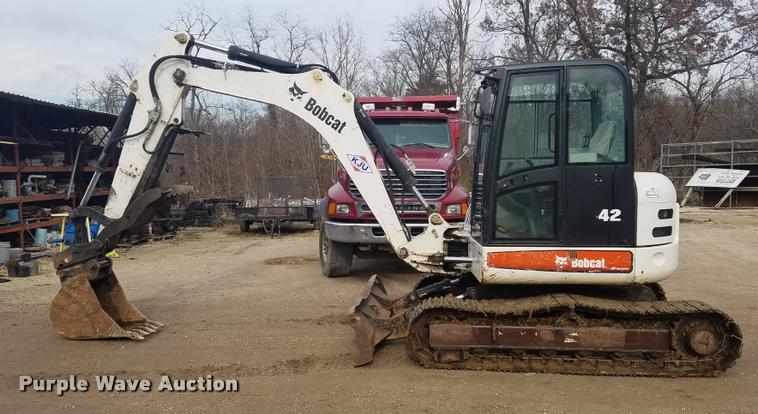 image for item L3602 2008 Bobcat 442 compact excavator