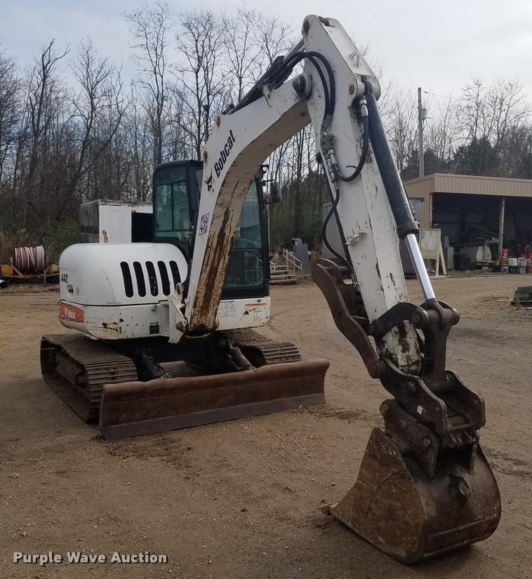 image for item L3602 2008 Bobcat 442 compact excavator