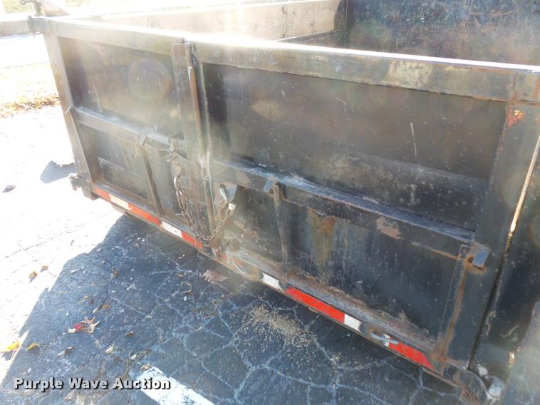 image for item L3607 2003 International DuraStar 4300 hooklift / roll off truck