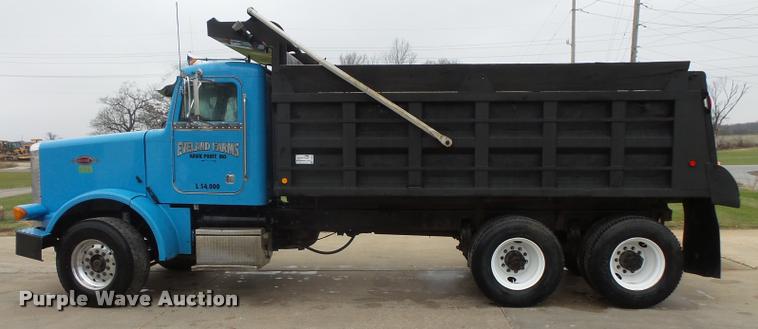 image for item L3609 1991 Peterbilt 378 dump truck