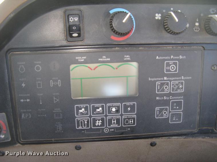 image for item L3920 2006 John Deere 9520 Scraper Special 4WD tractor