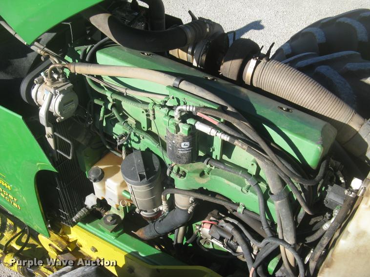 image for item L3920 2006 John Deere 9520 Scraper Special 4WD tractor