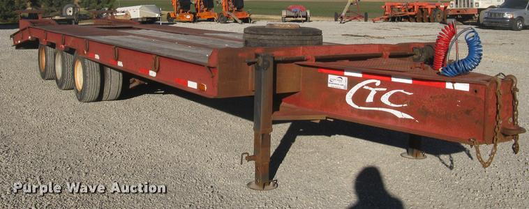 image for item L3921 2001 Central equipment trailer