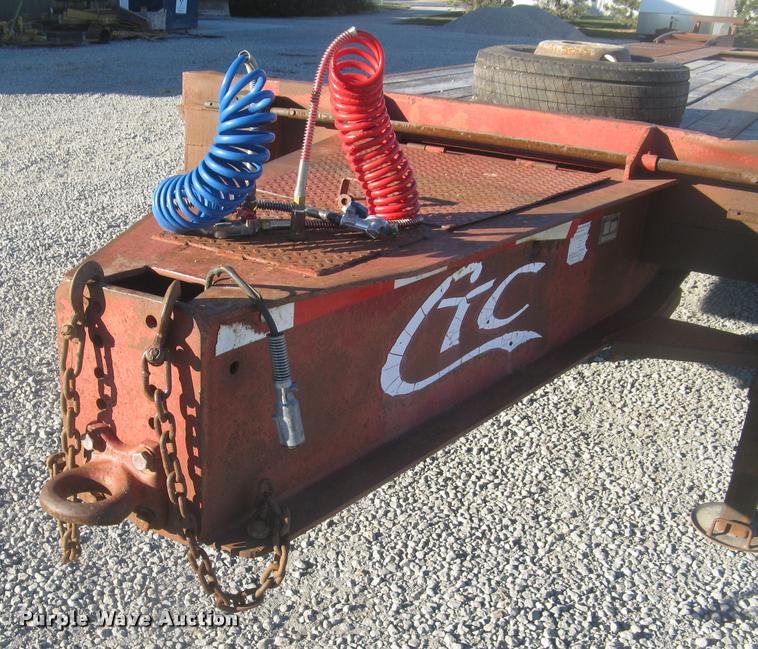 image for item L3921 2001 Central equipment trailer