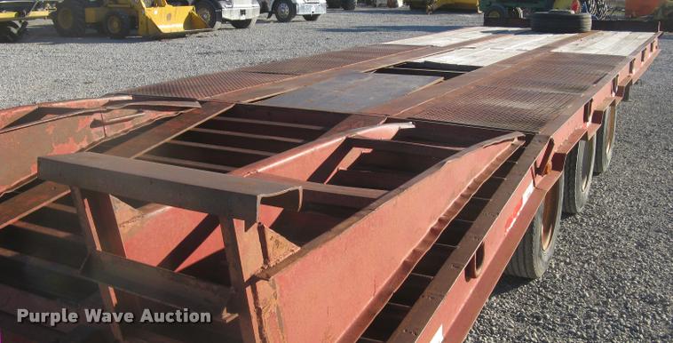 image for item L3921 2001 Central equipment trailer