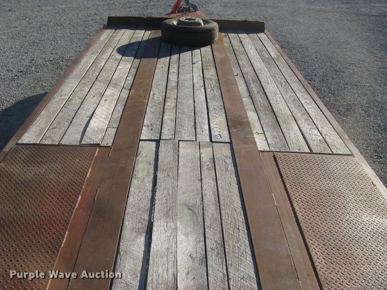 image for item L3921 2001 Central equipment trailer