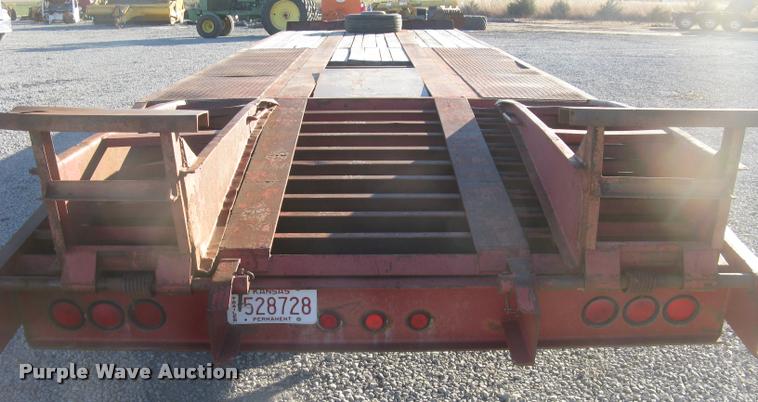 image for item L3921 2001 Central equipment trailer