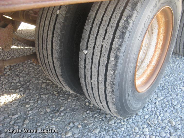 image for item L3921 2001 Central equipment trailer