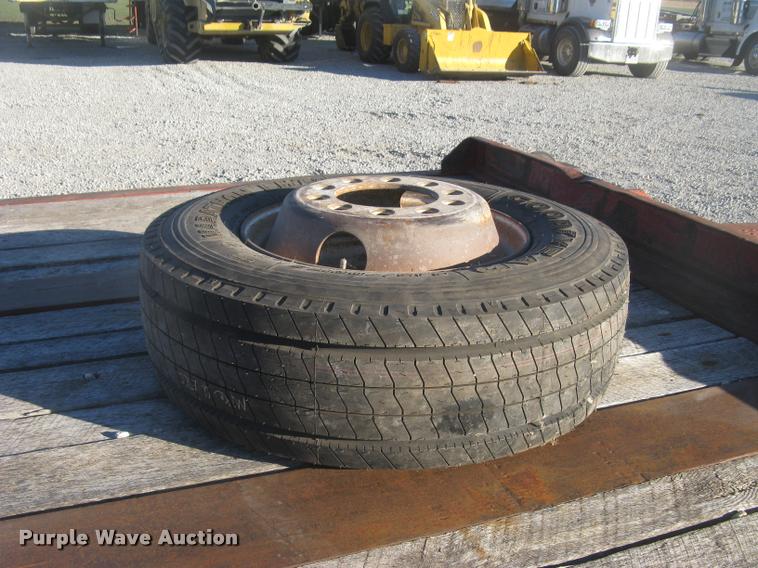 image for item L3921 2001 Central equipment trailer