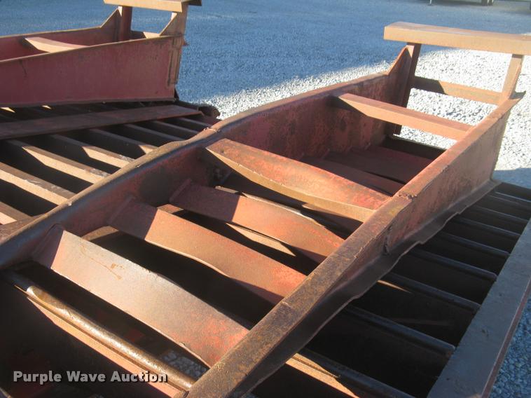 image for item L3921 2001 Central equipment trailer