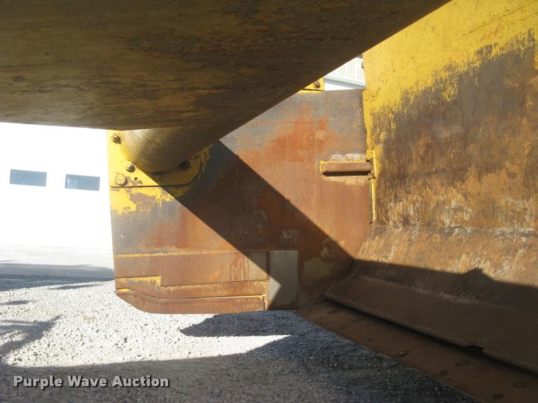 image for item L3923 IMC 16E-288 scraper