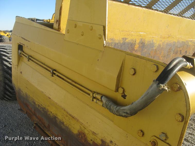 image for item L3923 IMC 16E-288 scraper